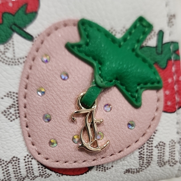 🔹️Juicy Couture🔹 Freshly Picked Small Zip Around Strawberry Wallet Peach White - Picture 8 of 10